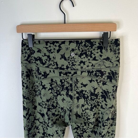 Lululemon In Movement 7/8 Tight Everlux 25" Efflorescent Barracks Green Black 10 - Picture 9 of 11